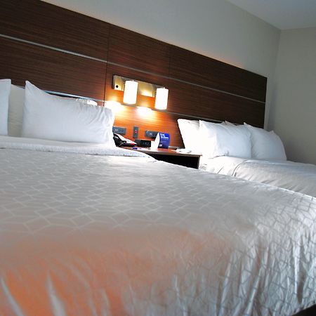 Holiday Inn Express & Suites - Columbia City By Ihg Экстерьер фото