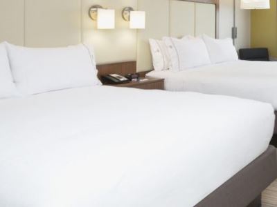 Holiday Inn Express & Suites - Columbia City By Ihg Экстерьер фото
